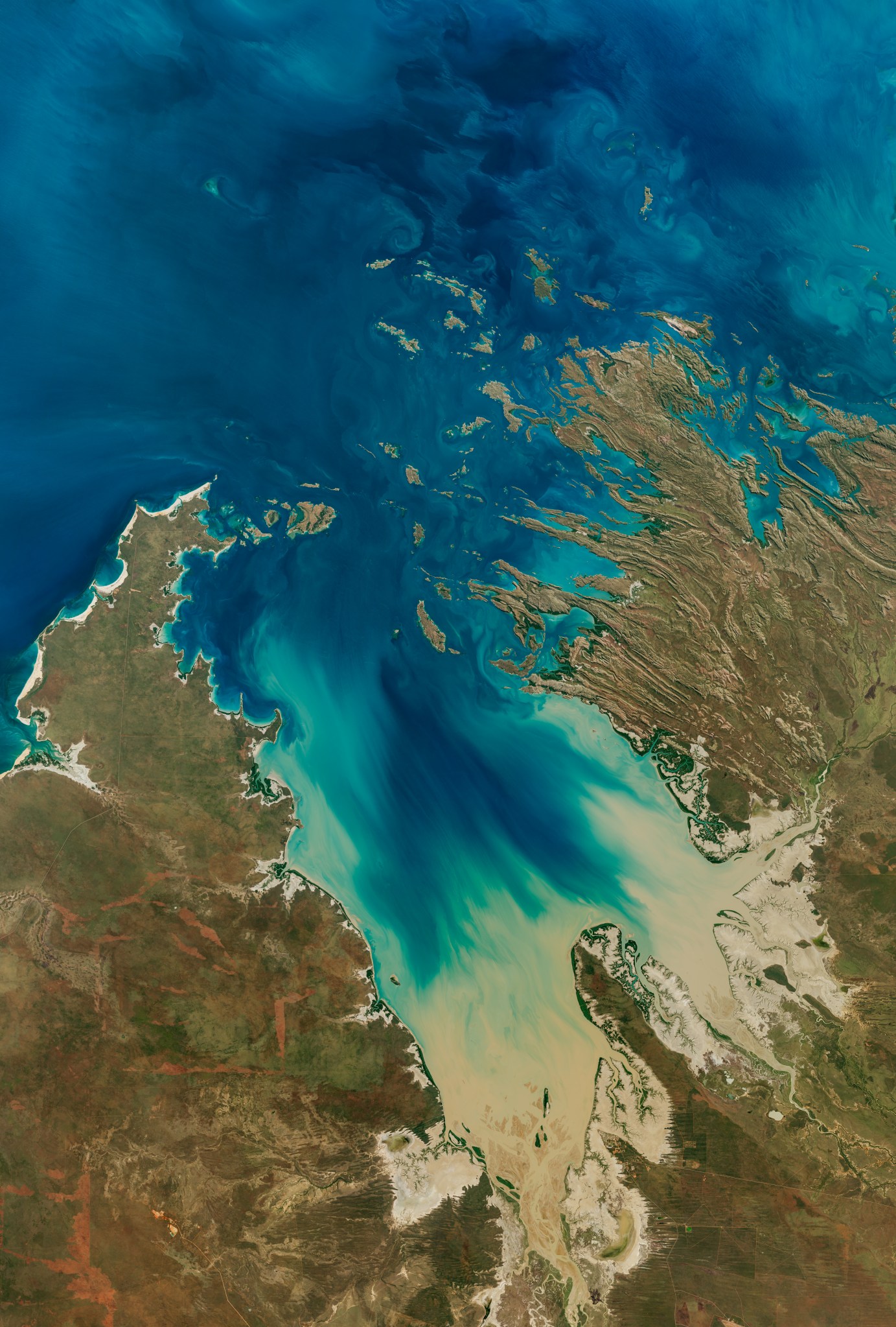Το Landsat 9 βλέπει το αρχιπέλαγος των Βουκανιέρων