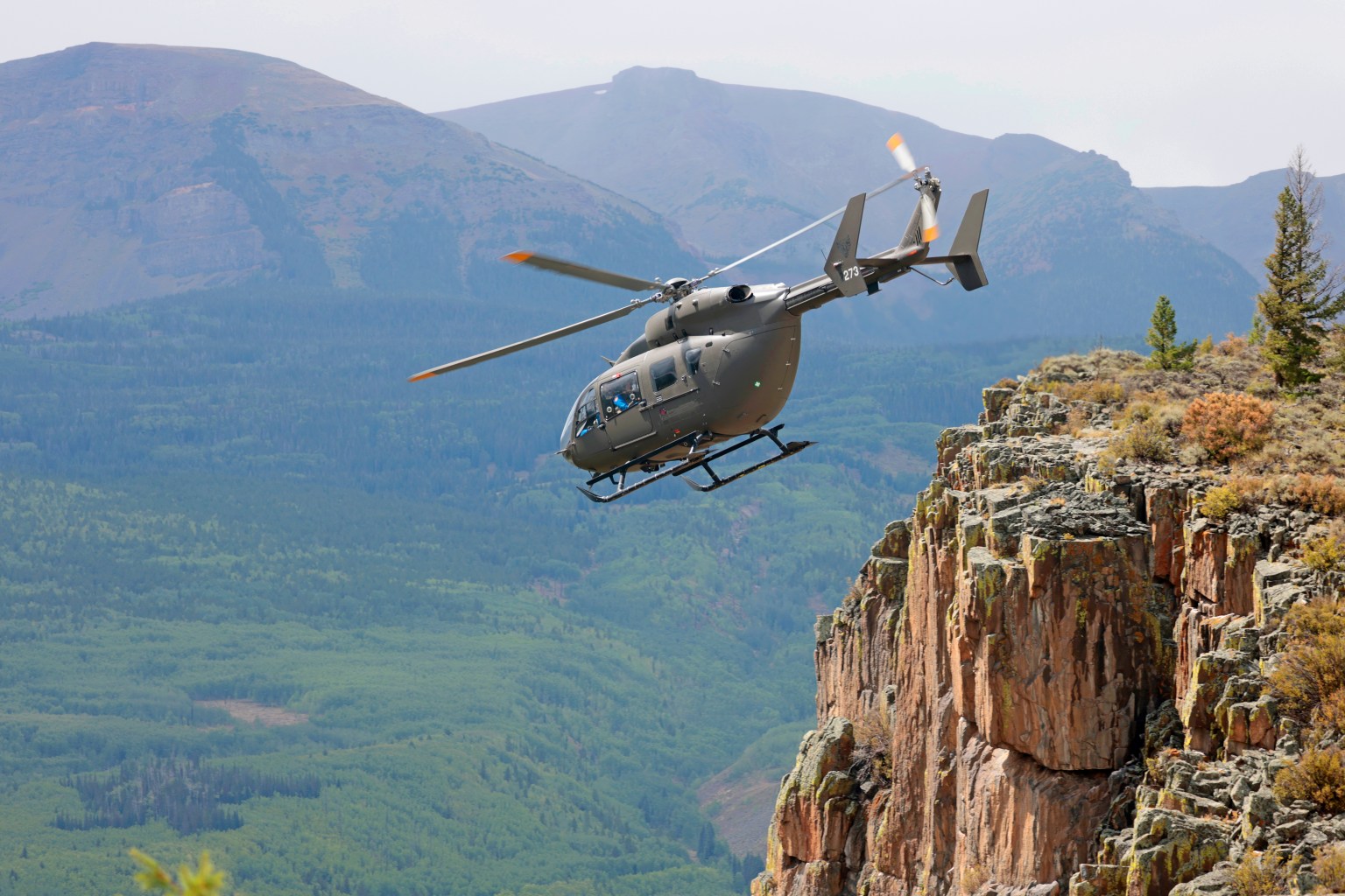 Η NASA χρησιμοποιεί τα βουνά του Κολοράντο για την προσομοίωση της πορείας προσγείωσης στο φεγγάρι Artemis