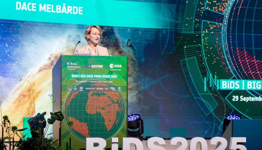 Η Λετονία υπογράφει συμφωνίες Αρτέμιδος